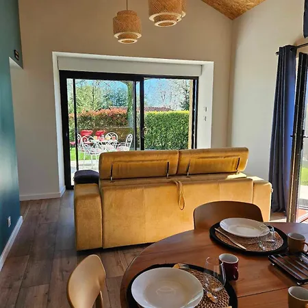 Maisonnette Independante 2 A 4 Personnes