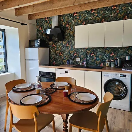 Maisonnette Independante 2 A 4 Personnes * Saint-Amand-sur-Sevre